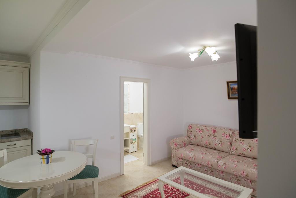 Baroc Apartments & Studio Σίμπιου Εξωτερικό φωτογραφία